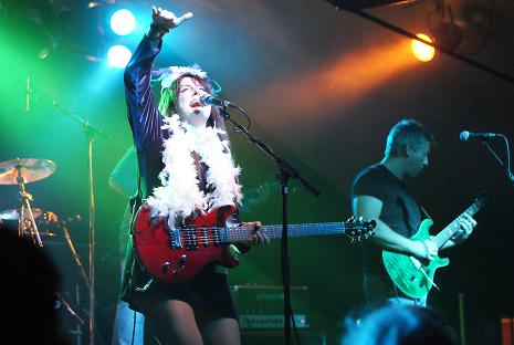 Anne-Marie Helder and Paul Davies of Panic Room @ Bilston Robin 2